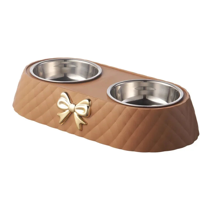 Hond En kat voerbakken